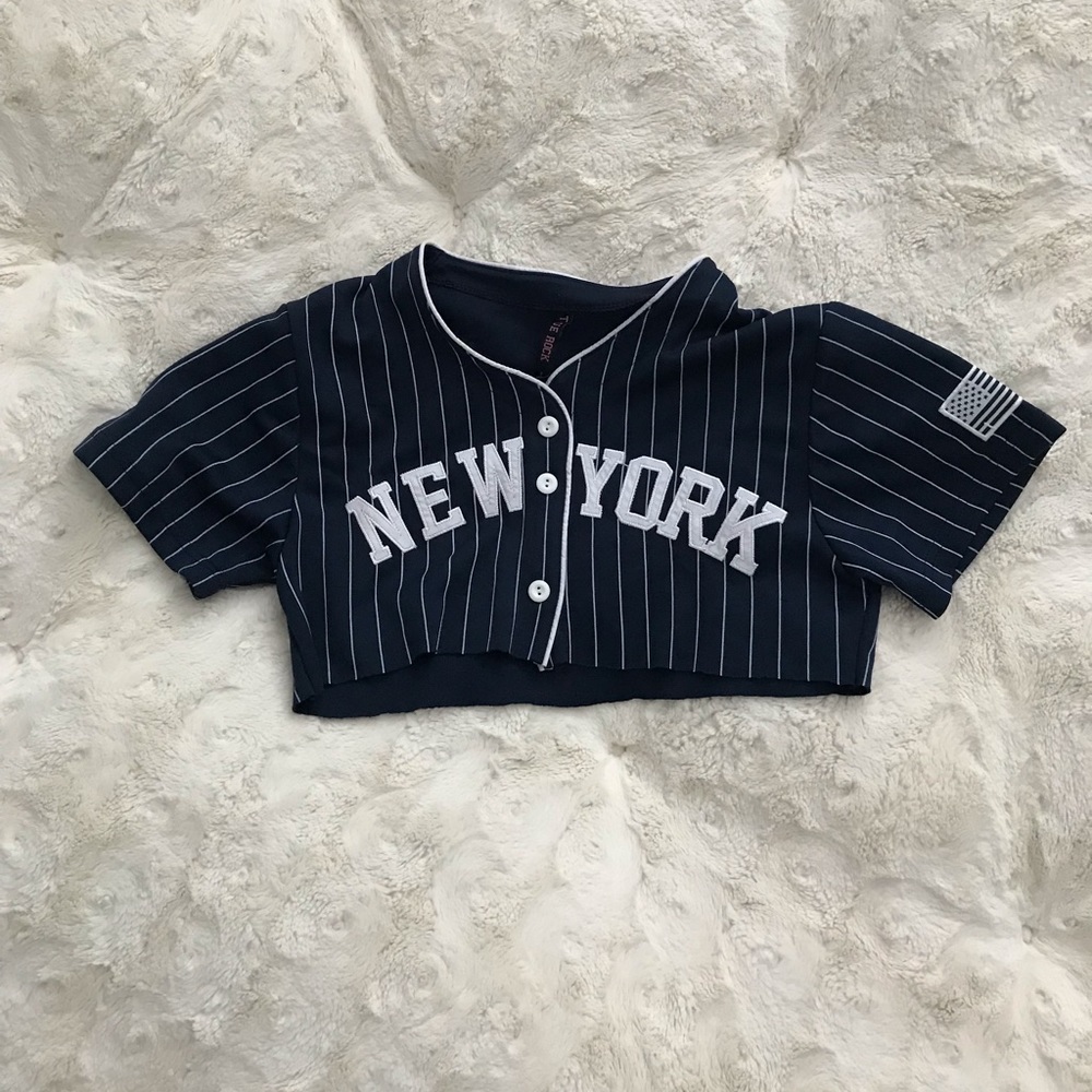 Cropped baseball T